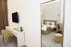 Ketrin Hotel & Restaurant