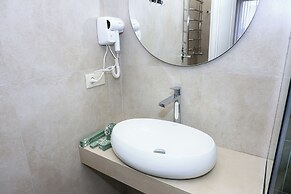 Ketrin Hotel & Restaurant