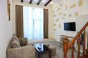 Ketrin Hotel & Restaurant