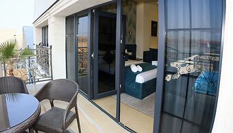 Ketrin Hotel & Restaurant