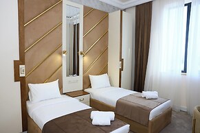 Ketrin Hotel & Restaurant