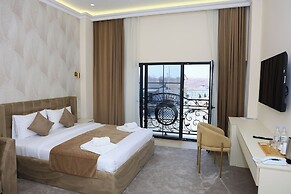 Ketrin Hotel & Restaurant