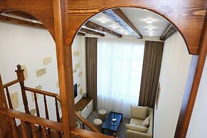 Ketrin Hotel & Restaurant