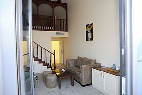 Ketrin Hotel & Restaurant