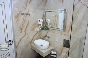 Ketrin Hotel & Restaurant