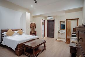 Komsan Kampot Resort