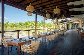 Komsan Kampot Resort