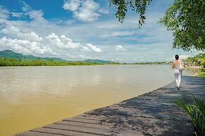 Komsan Kampot Resort
