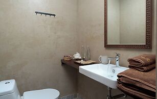 Komsan Kampot Resort