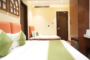 Stamps Golden Lagoon By Eight Continents