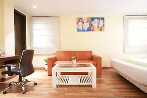 Stamps Golden Lagoon By Eight Continents