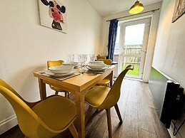 Charming Chalet-style Bungalow in Kessingland