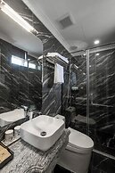 Avani Central Hanoi Hotel