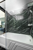 Avani Central Hanoi Hotel