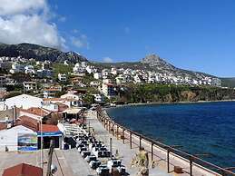 Rota Hotel & Restaurant