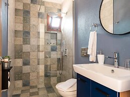 Rota Hotel & Restaurant