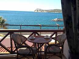 Rota Hotel & Restaurant