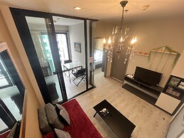 The Base Central Pattaya by Mickey