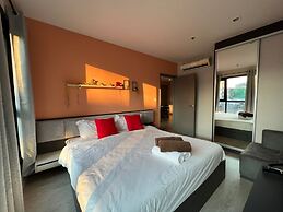 The Base Central Pattaya by Mickey