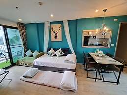 The Base Central Pattaya by Mickey