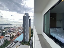 The Base Central Pattaya by Mickey