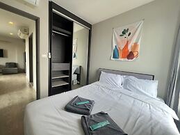 The Base Central Pattaya by Mickey