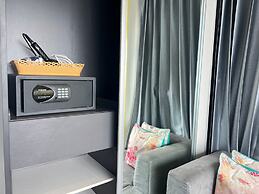 The Base Central Pattaya by Mickey