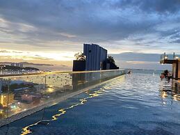 The Base Central Pattaya by Mickey