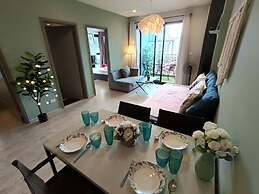 The Base Central Pattaya by Mickey