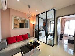 The Base Central Pattaya by Mickey