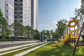 The Base Central Pattaya by Mickey