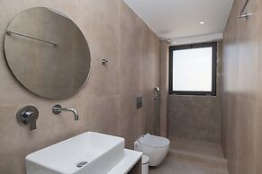 Golden Bee Lifestyle