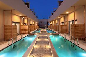 Golden Bee Lifestyle