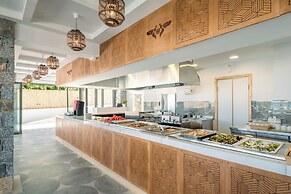 Golden Bee Lifestyle