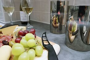 Dray Court-Cardiff City centre