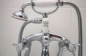 Dray Court-Cardiff City centre