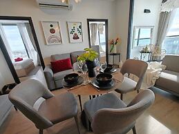 Edge Central Pattaya by Mickey