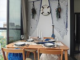 Edge Central Pattaya by Mickey