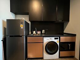 Edge Central Pattaya by Mickey