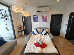 Edge Central Pattaya by Mickey