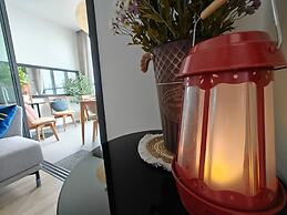 Edge Central Pattaya by Mickey