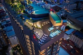 Edge Central Pattaya by Mickey