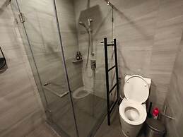 Edge Central Pattaya by Mickey