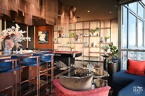 Edge Central Pattaya by Mickey