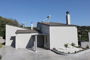 Skiti Villas Green Holidays
