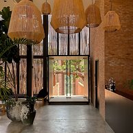 Historykan Kanchanaburi Hotel