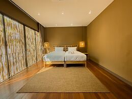 Historykan Kanchanaburi Hotel