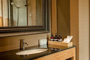 Historykan Kanchanaburi Hotel