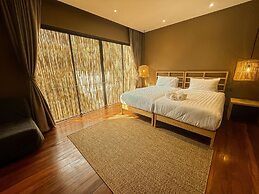 Historykan Kanchanaburi Hotel