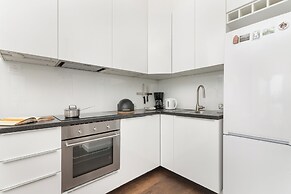 17th Floor Gdansk Apartment by Renters